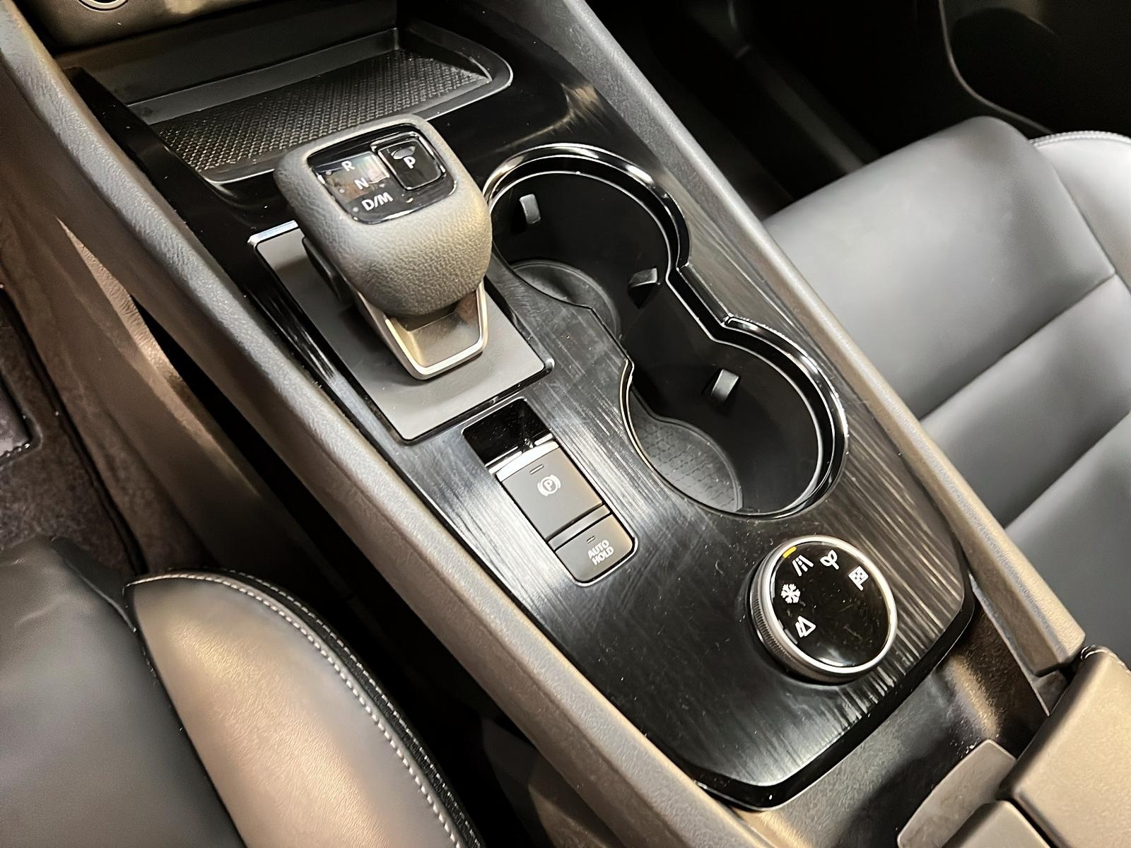 Nissan Rogue 2023 - Image #16