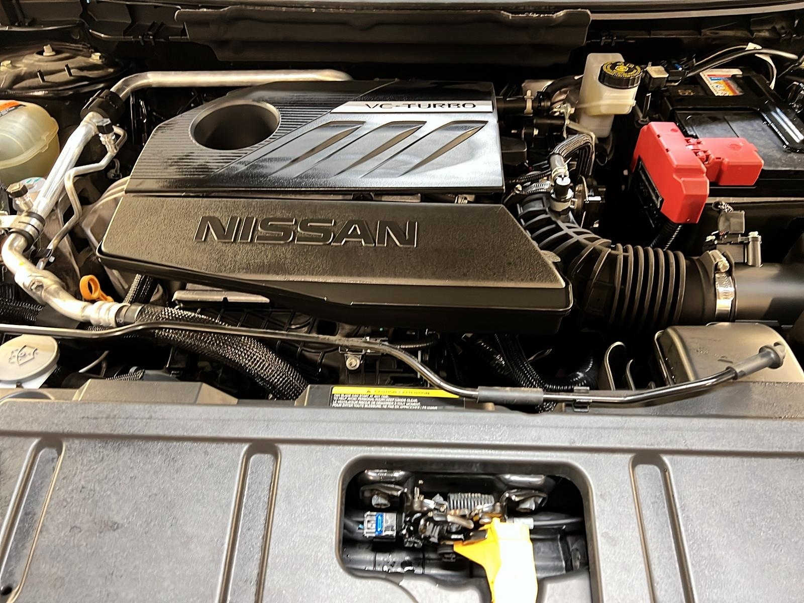 Nissan Rogue SV MIDNIGHT CUIR TOIT PANO 4RM 2023 - image #13