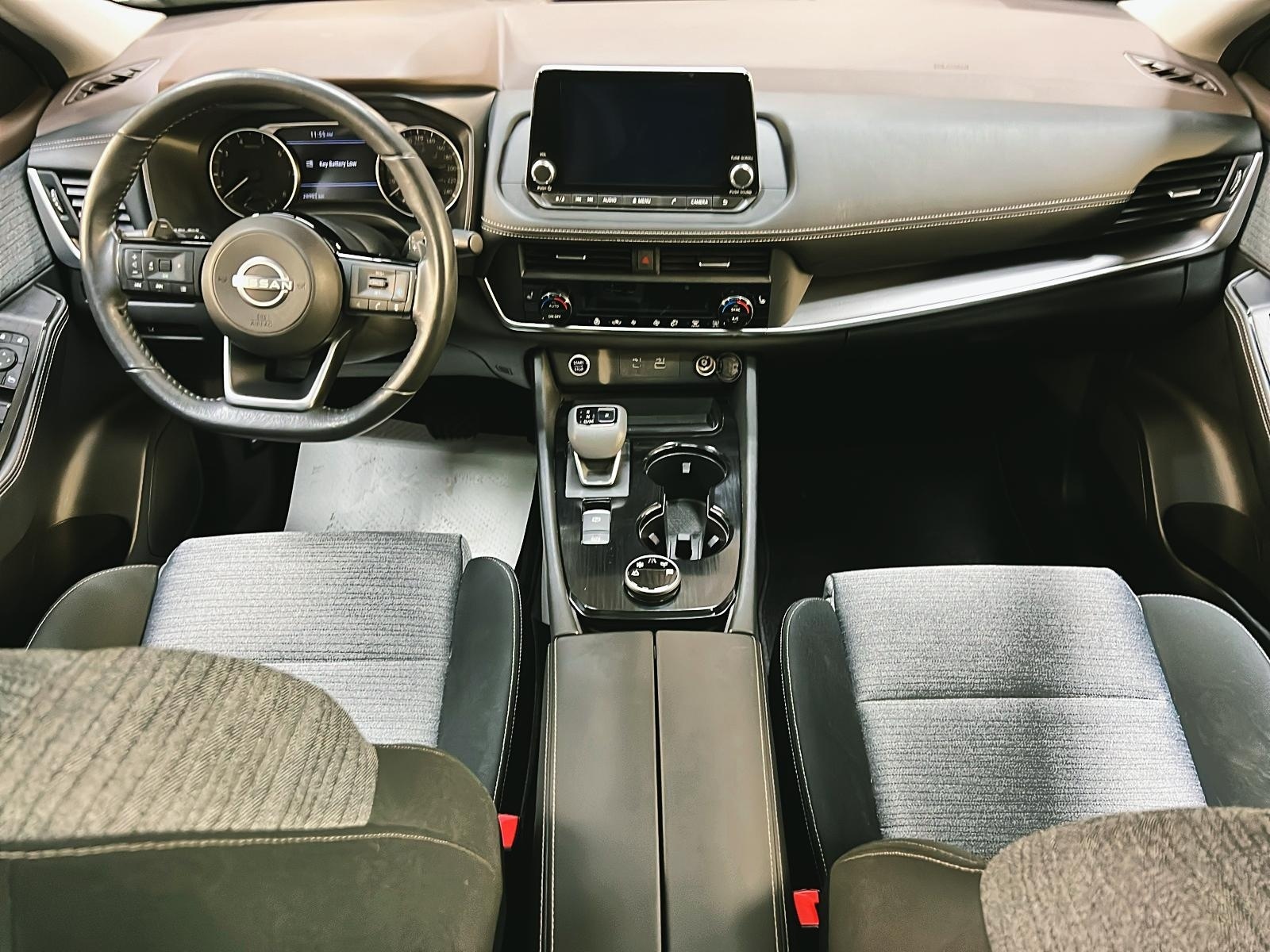 Nissan Rogue 2023 - Image #11