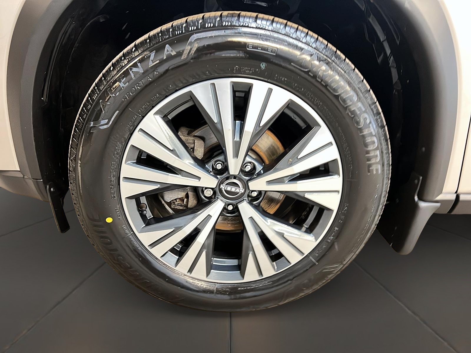 Nissan Rogue SV TOIT PANO 4RM 2023 - image #27