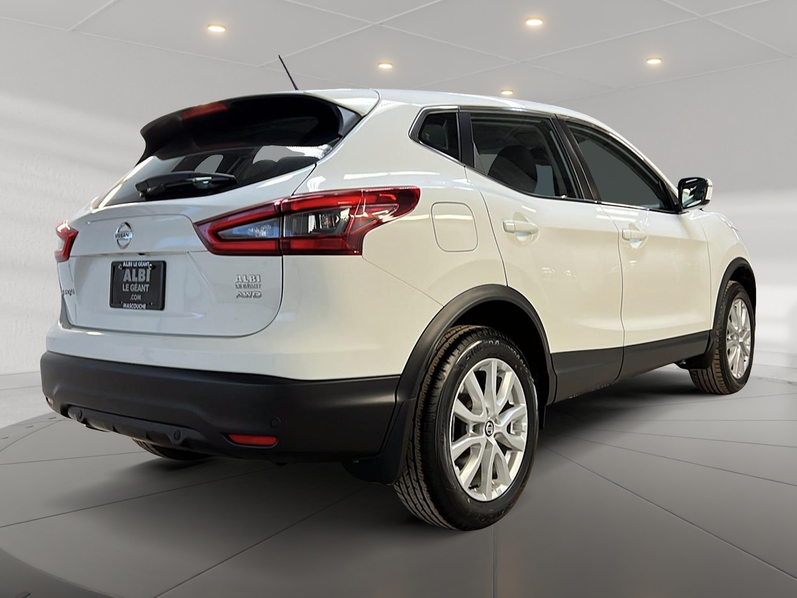 Nissan Qashqai S 4RM 2023 - image #4