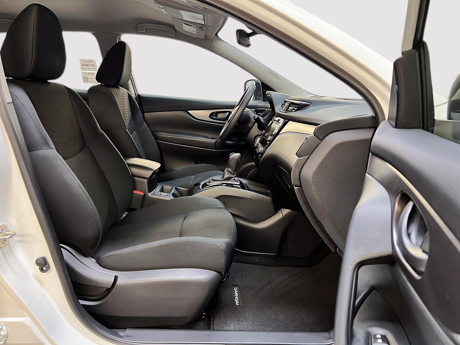 Nissan Qashqai S 4RM 2023 - image #8