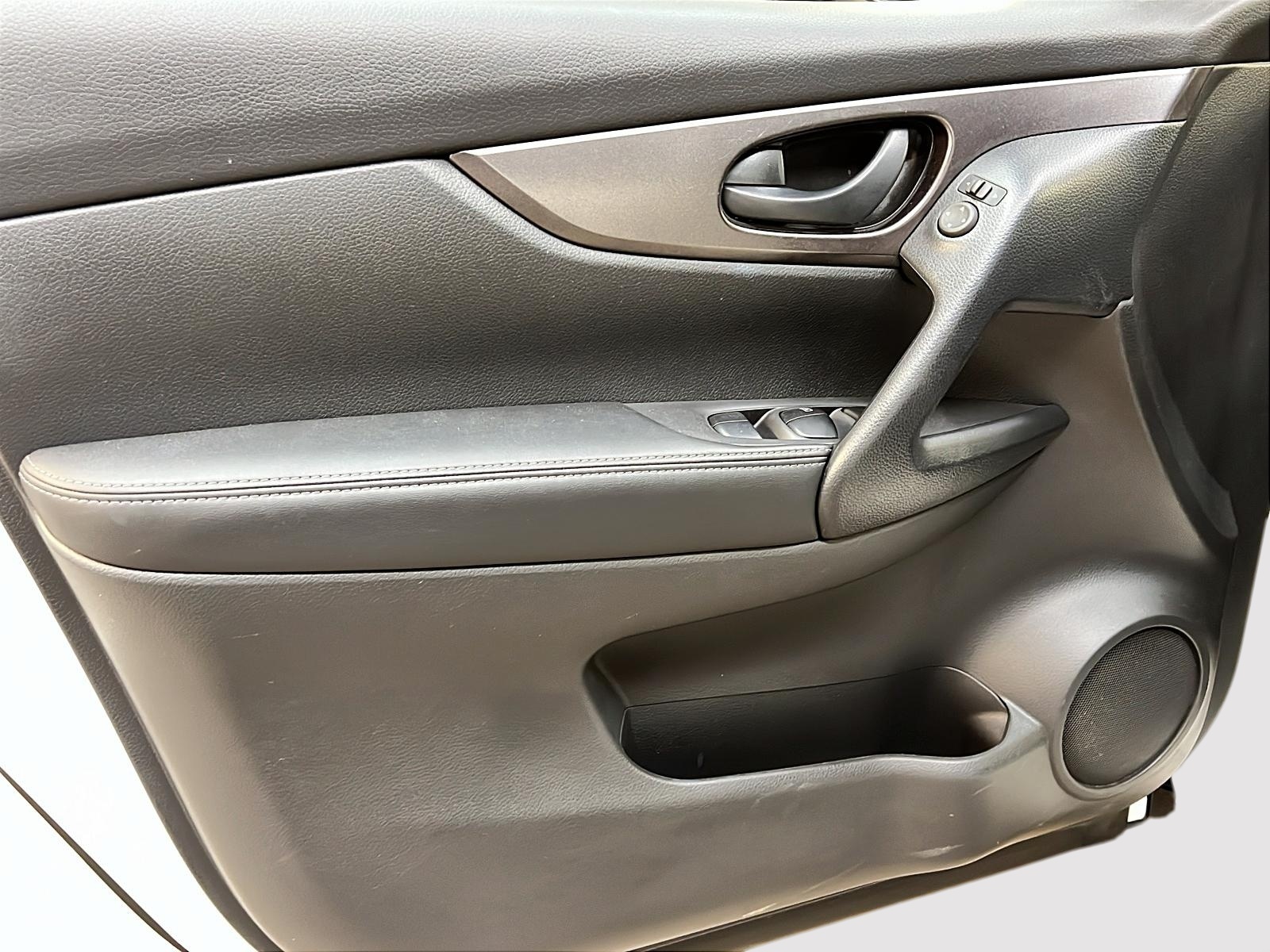 Nissan Qashqai S 4RM 2023 - image #21