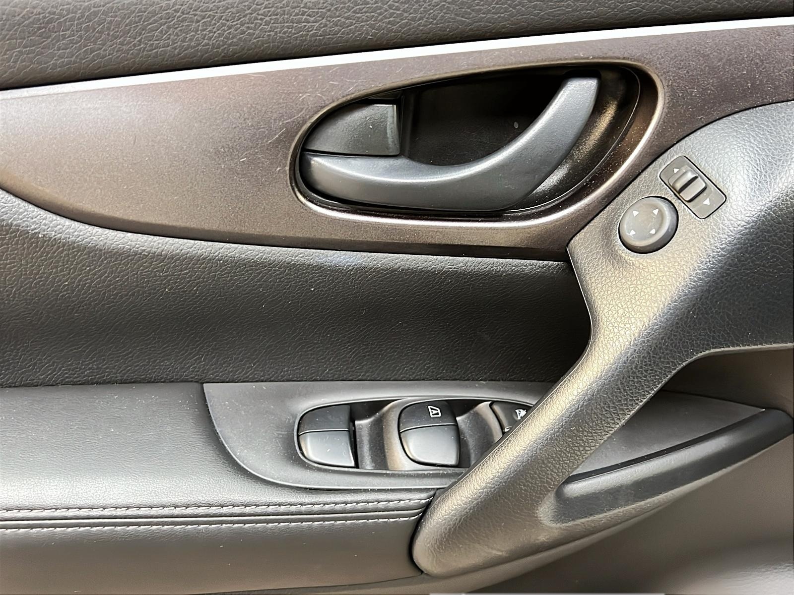 Nissan Qashqai 2023 - Image #20