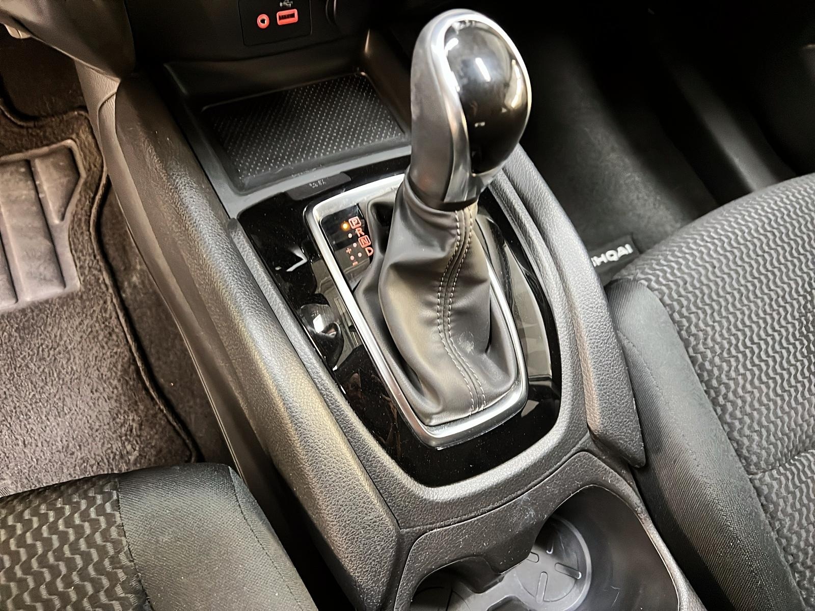 Nissan Qashqai S 4RM 2023 - image #12