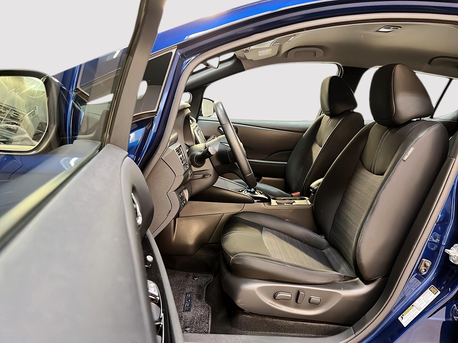 Nissan Leaf 2023 - Image #7