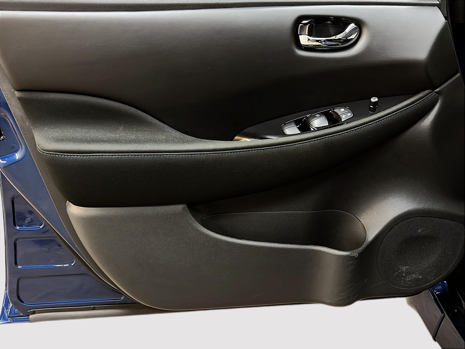 Nissan Leaf 2023 - Image #25
