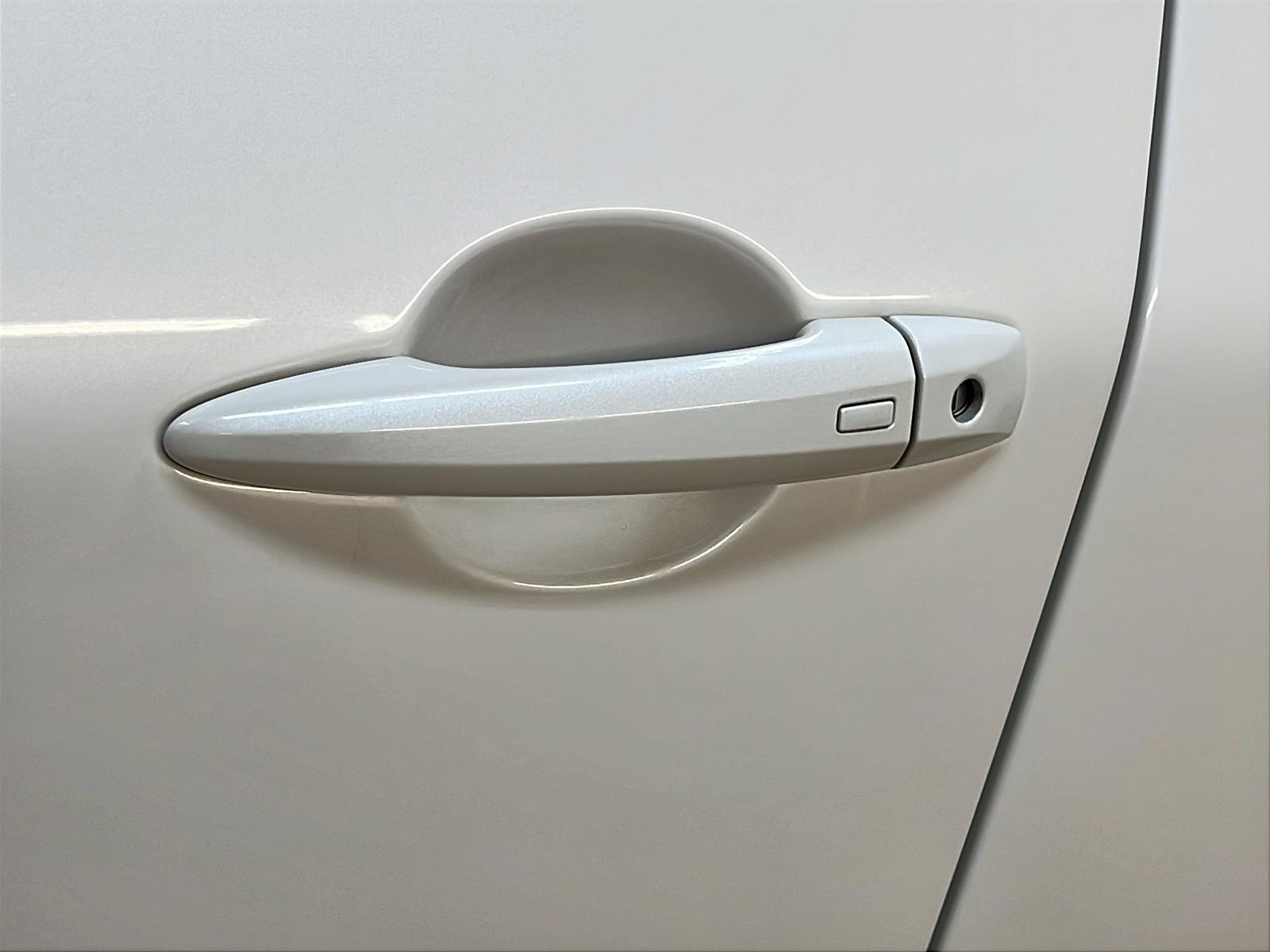 Nissan Rogue 2023 - Image #28
