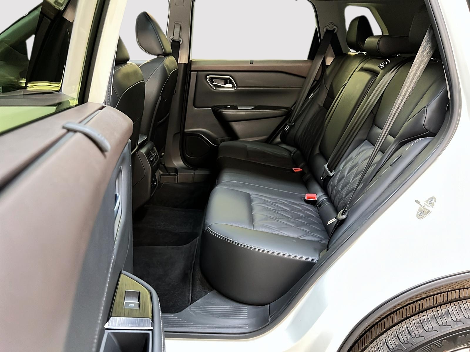 Nissan Rogue 2023 - Image #9
