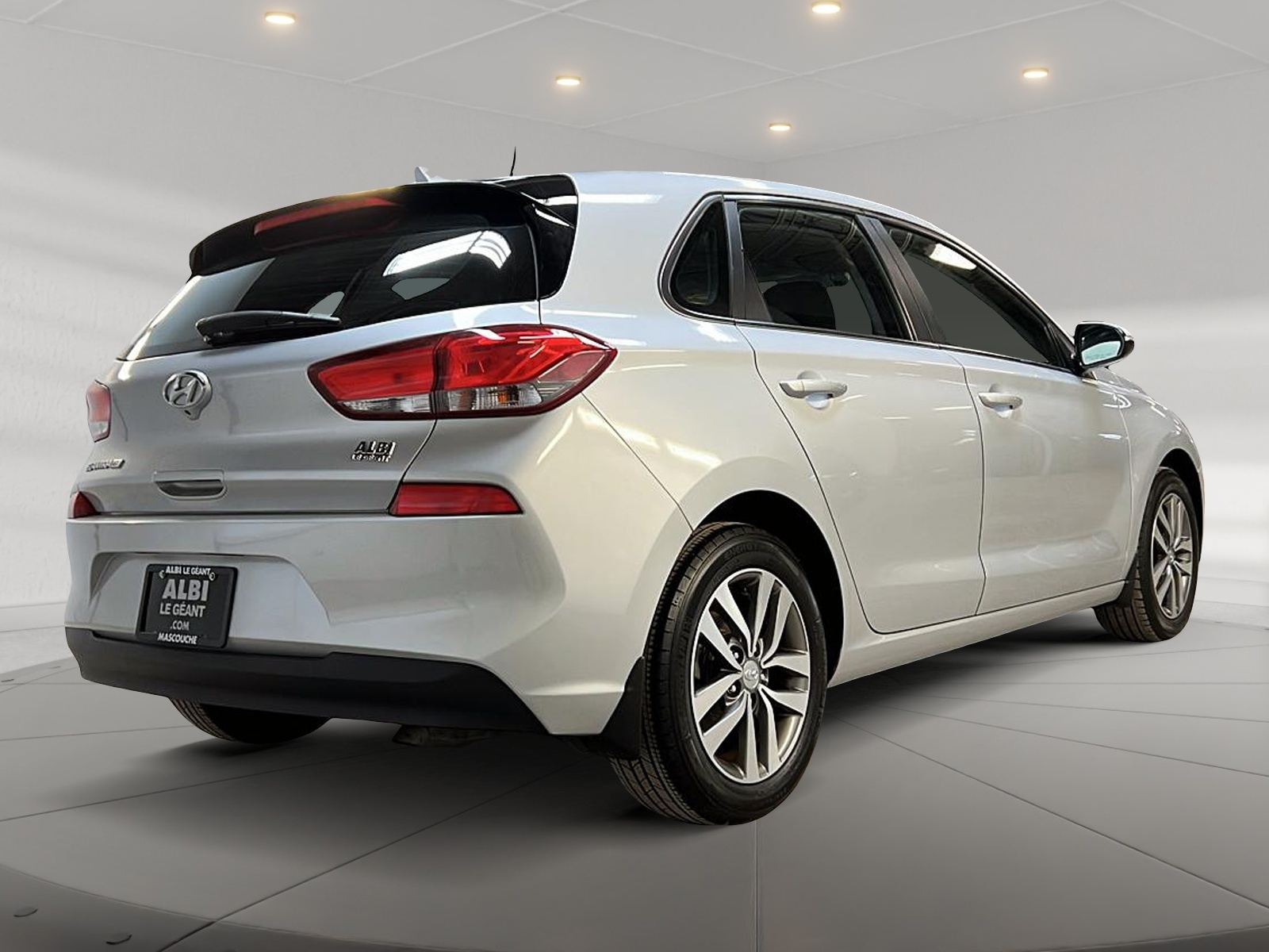 Hyundai Elantra GT 2018 - Image #4