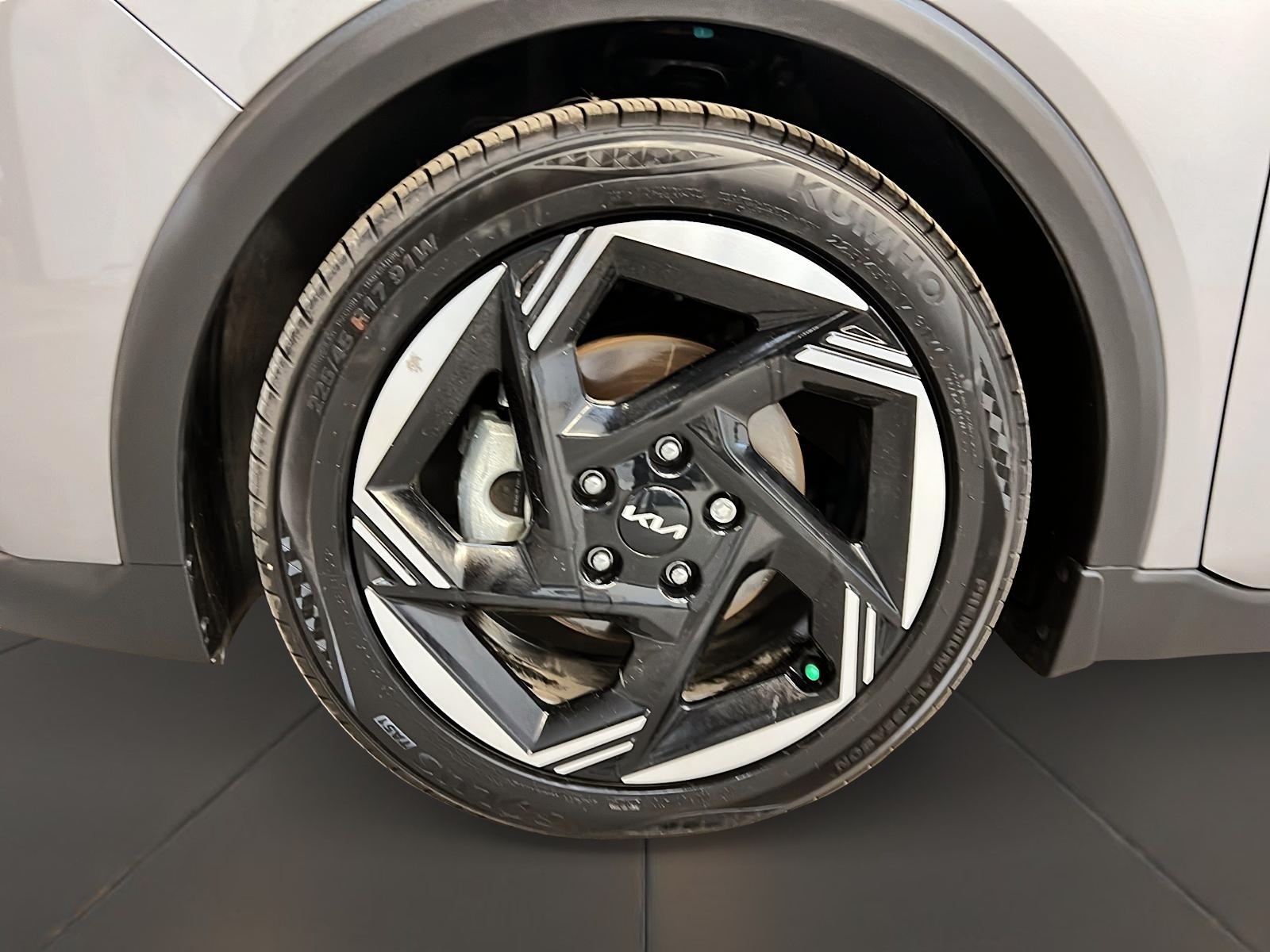 Kia K4 EX 2025 - image #25