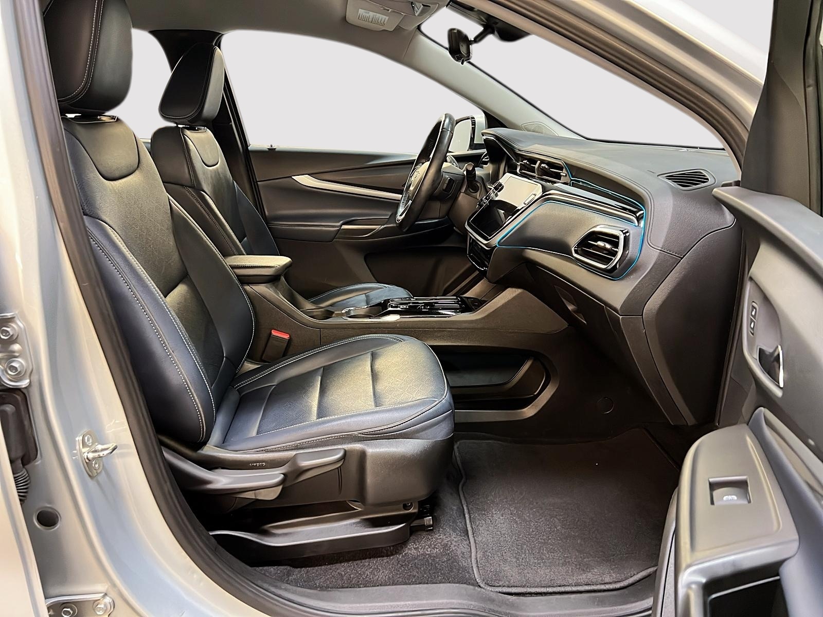 Chevrolet Bolt EUV 2023 - Image #8