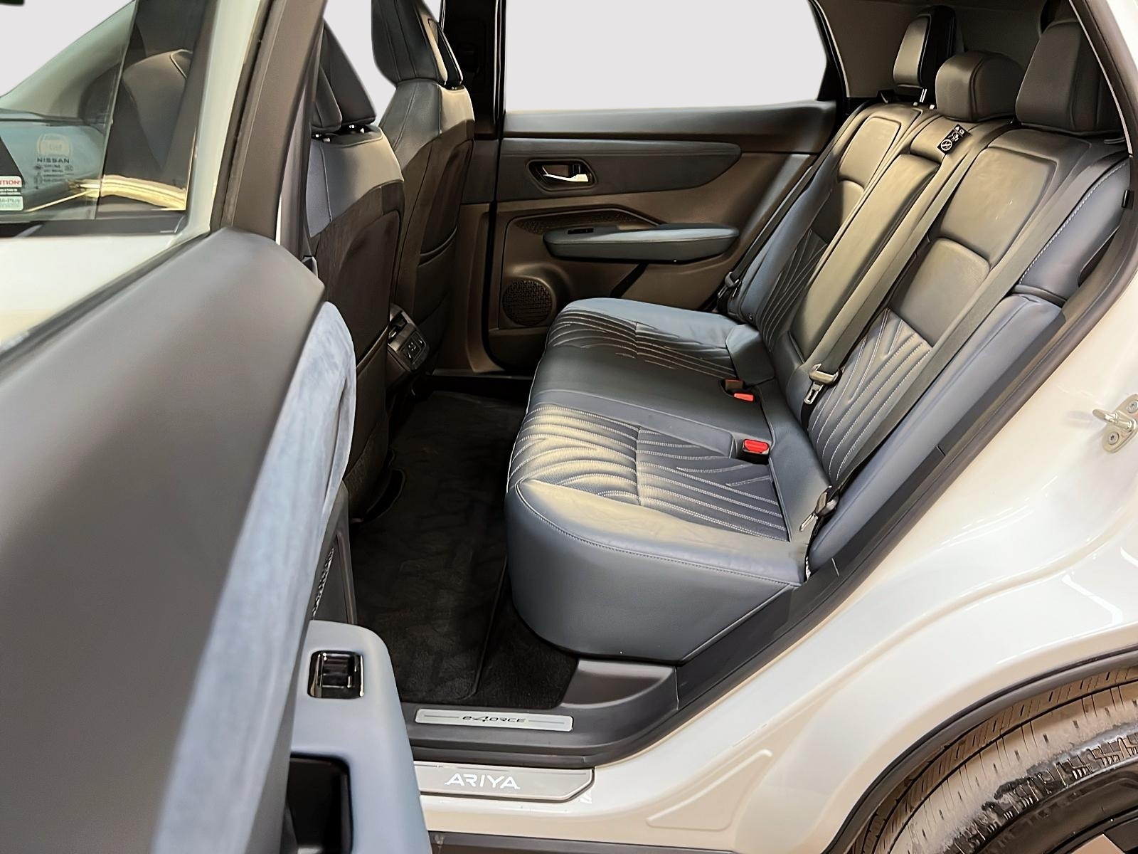 Nissan ARIYA PREMIERE e-FORCE CUIR TOIT PANO NAV 4RM 2023 - image #9