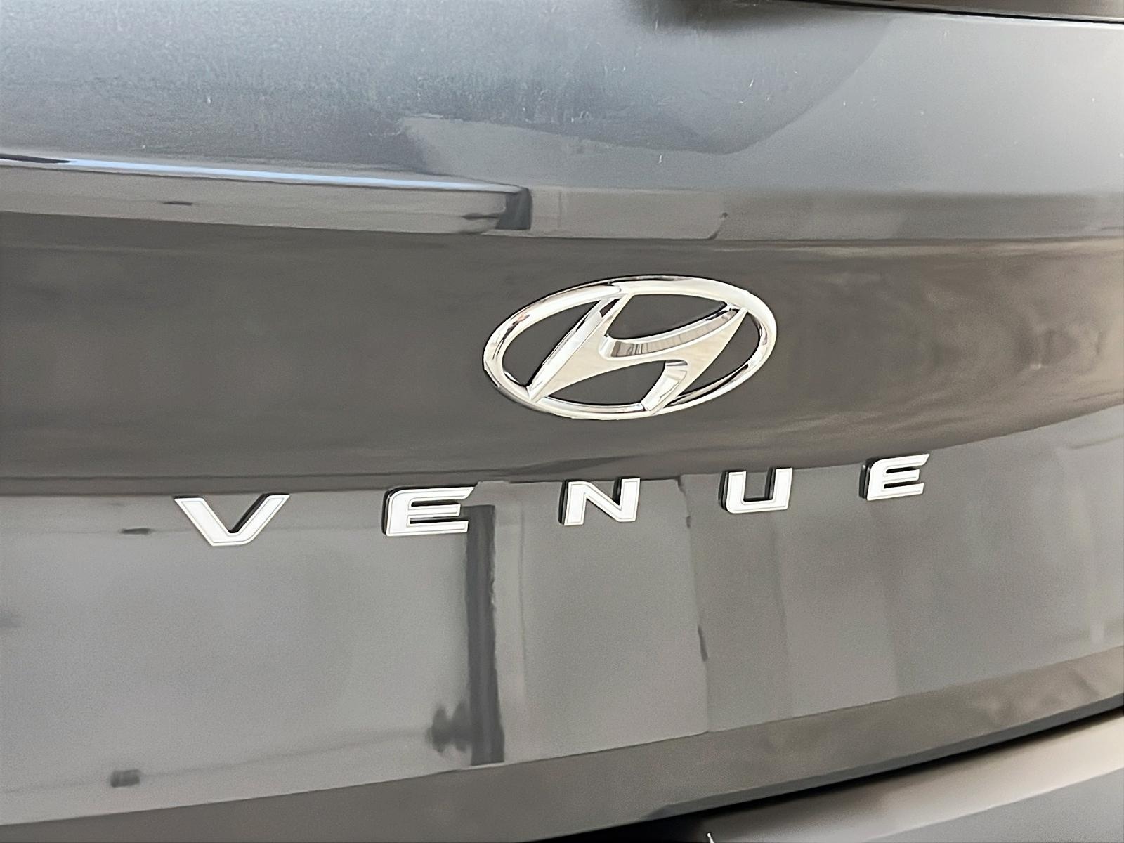 Hyundai Venue ESSENTIEL 2024 - image #22