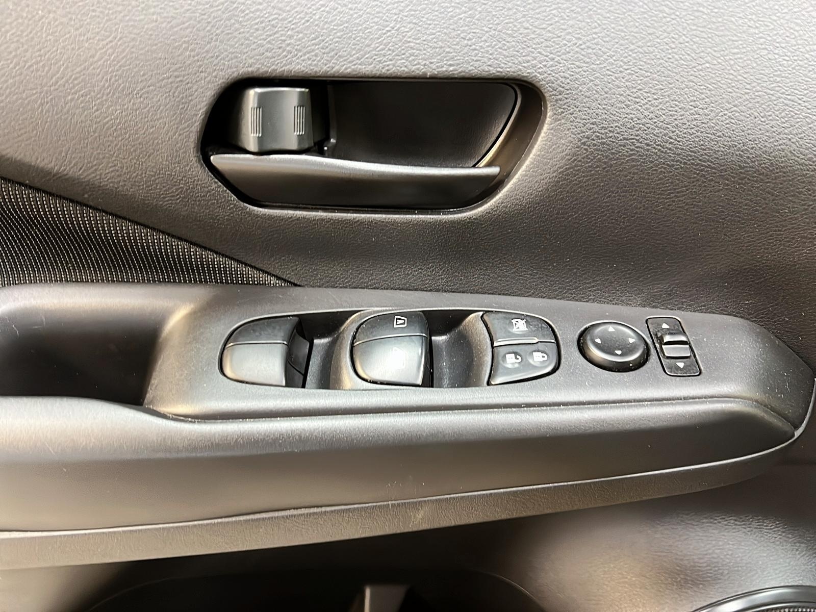 Nissan Kicks 2023 - Image #21