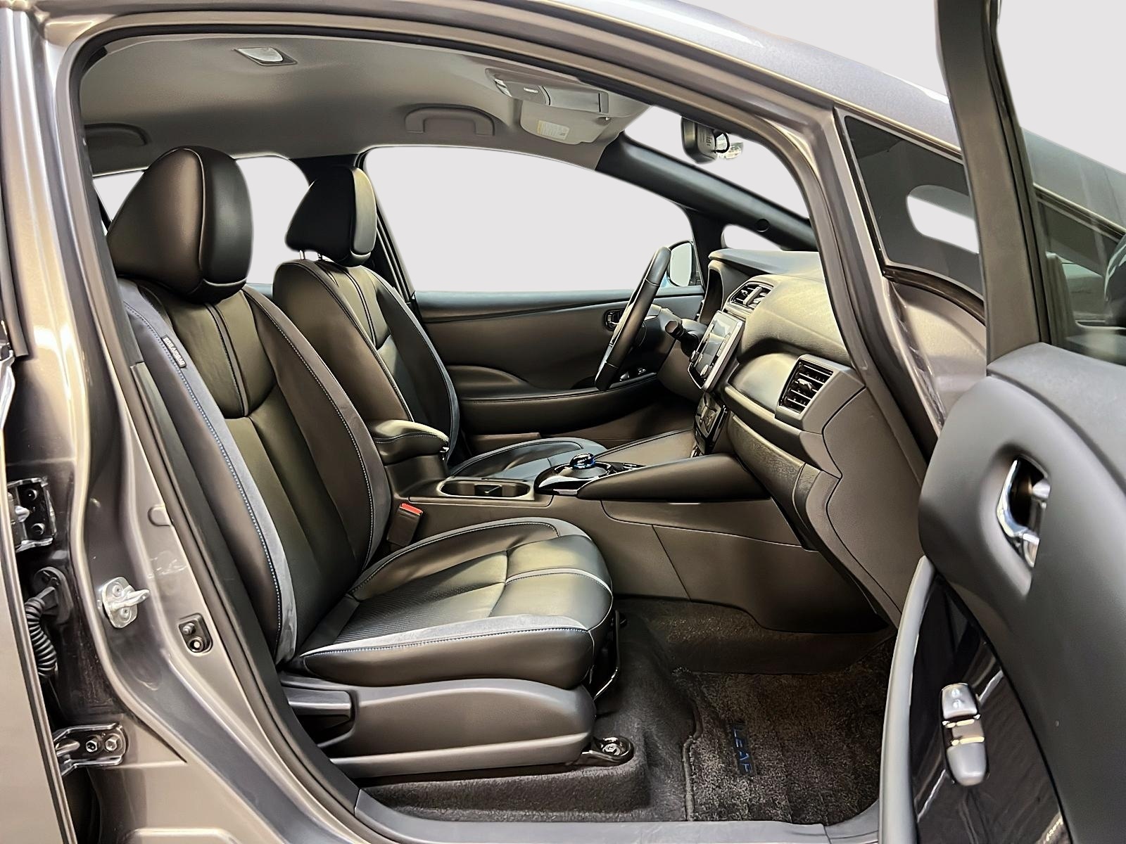 Nissan Leaf 2021 - Image #8