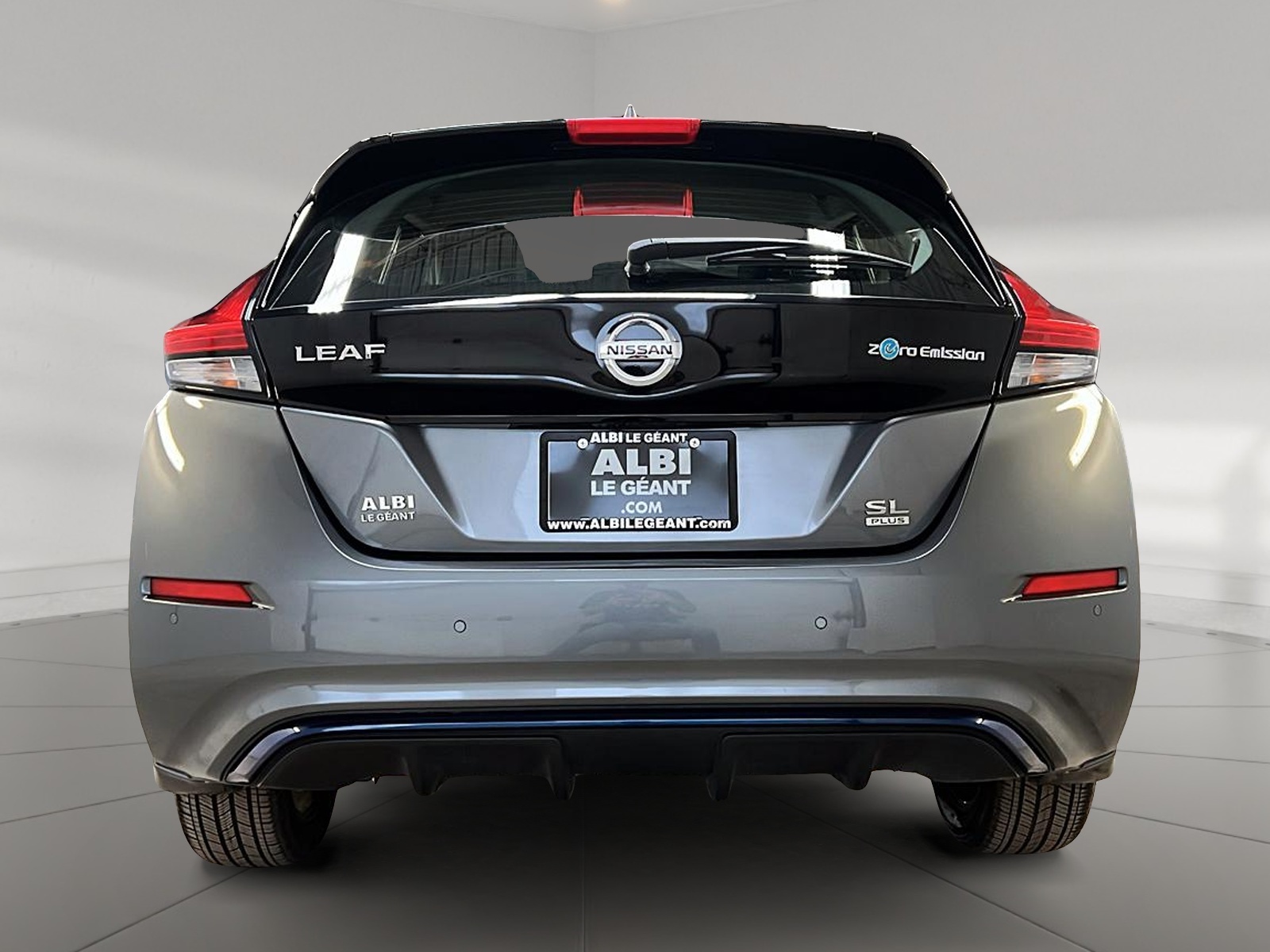 Nissan Leaf 2021 - Image #5