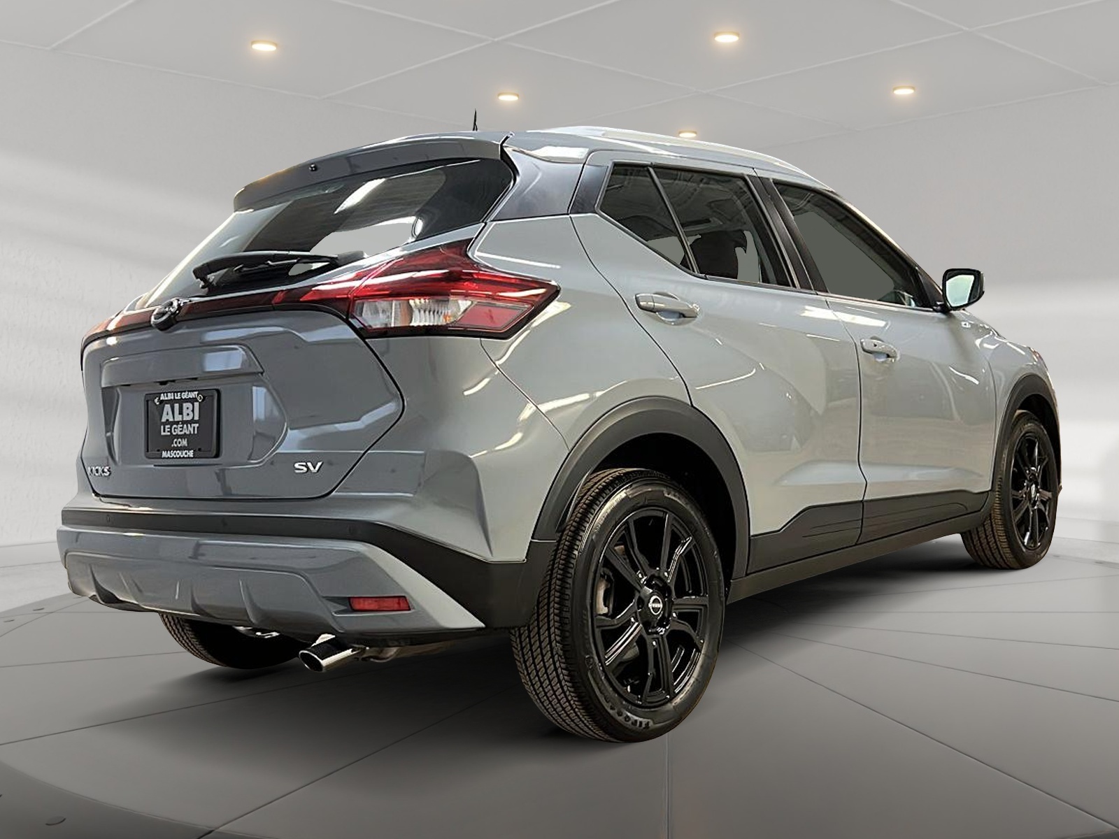 Nissan Kicks SV 2023 - image #4