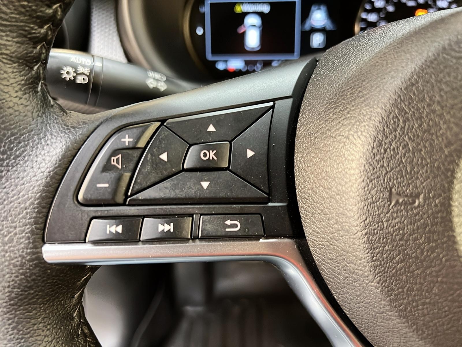 Nissan Kicks SV 2023 - image #19