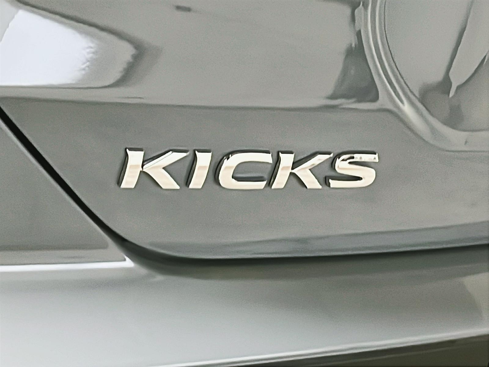 Nissan Kicks SV 2023 - image #24