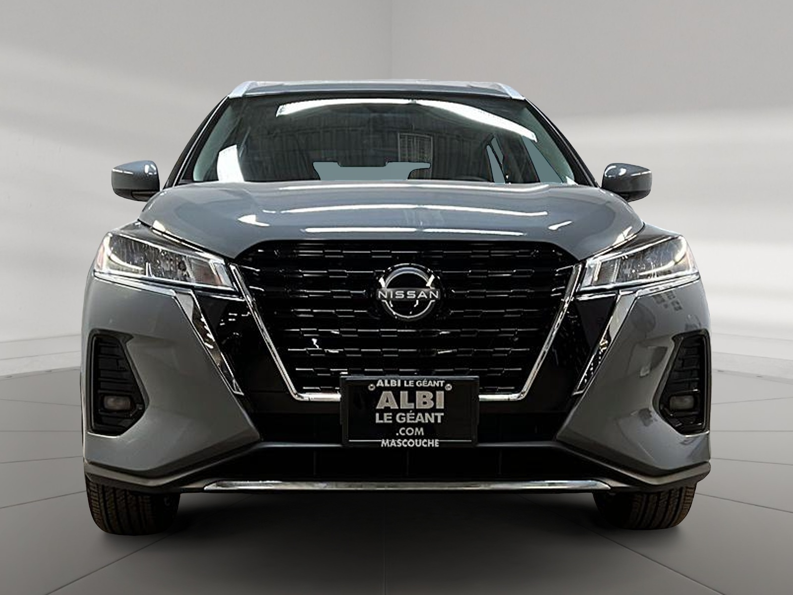 Nissan Kicks 2023 - Image #2