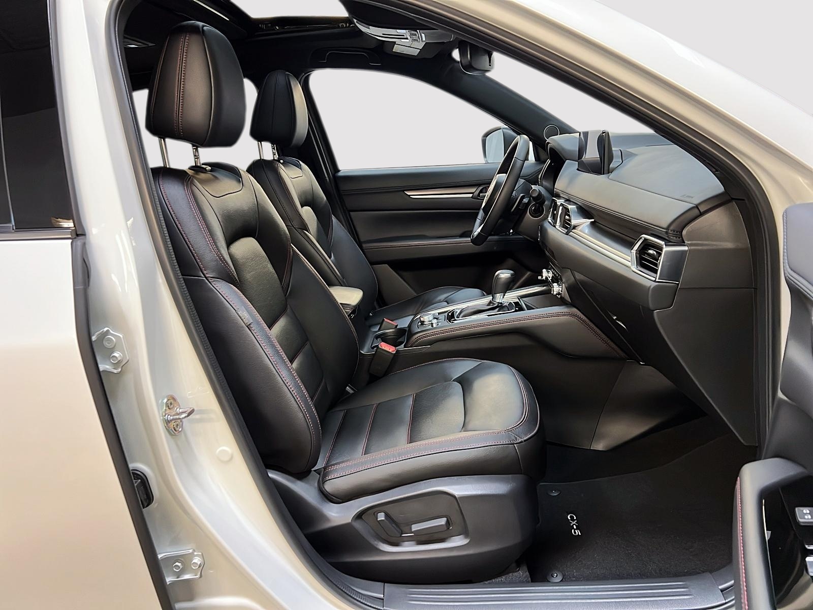 Mazda CX-5 GT SPORT DESIGN 2.5T CUIR TOIT NAV 4RM 2024 - image #8