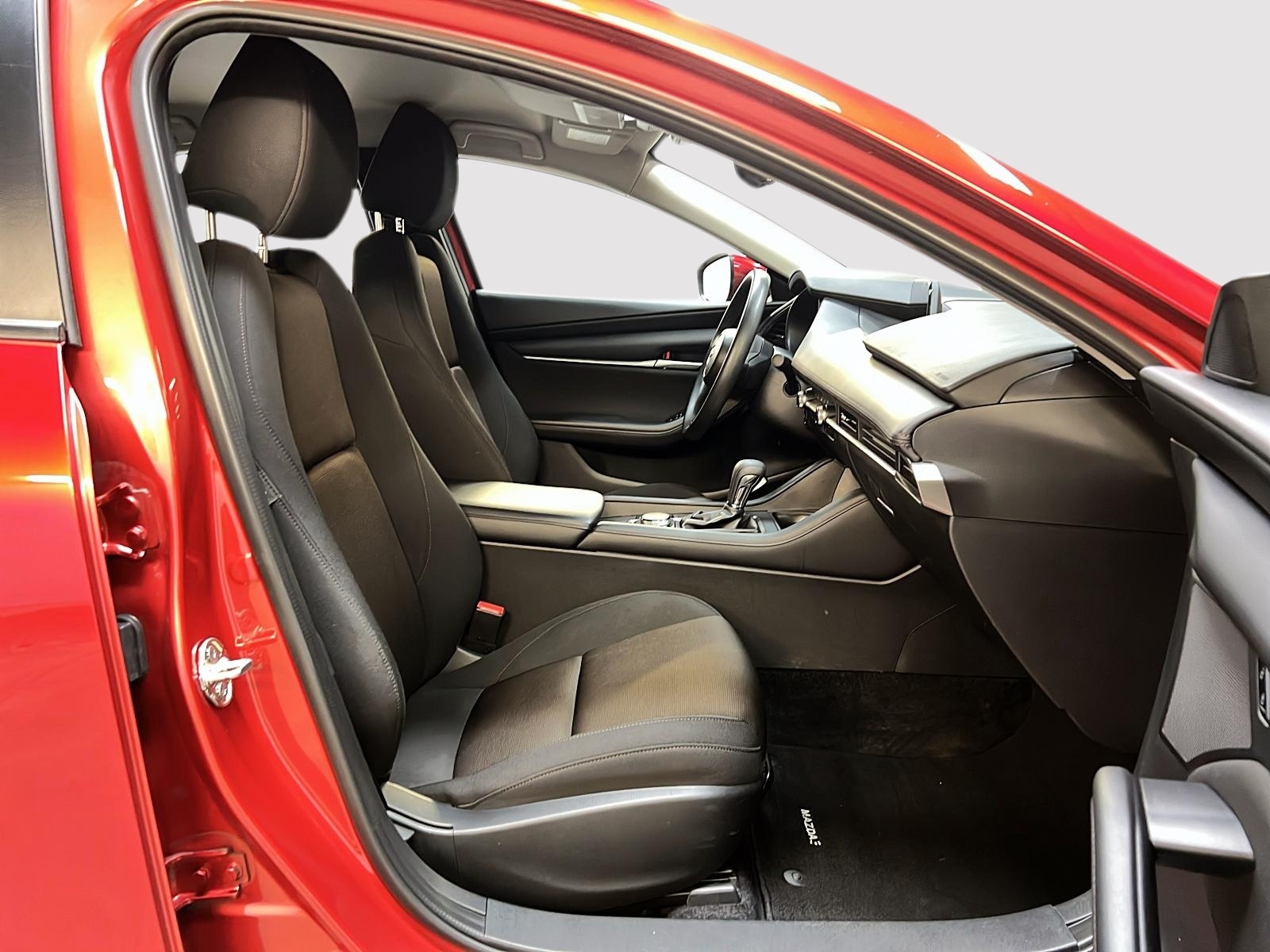 Mazda Mazda3 GX 2024 - image #8