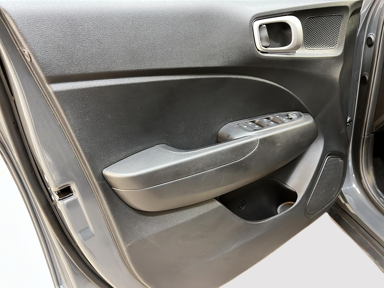 Hyundai Venue 2024 - Image #22