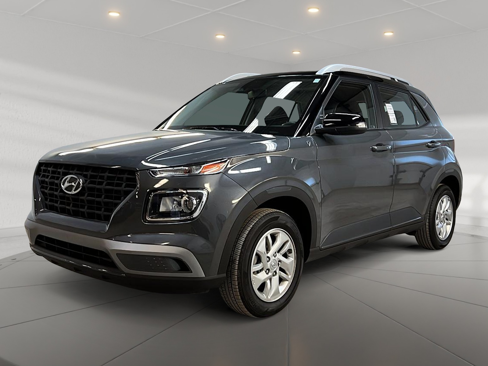 Hyundai Venue PREFERRED 2024 - image #1