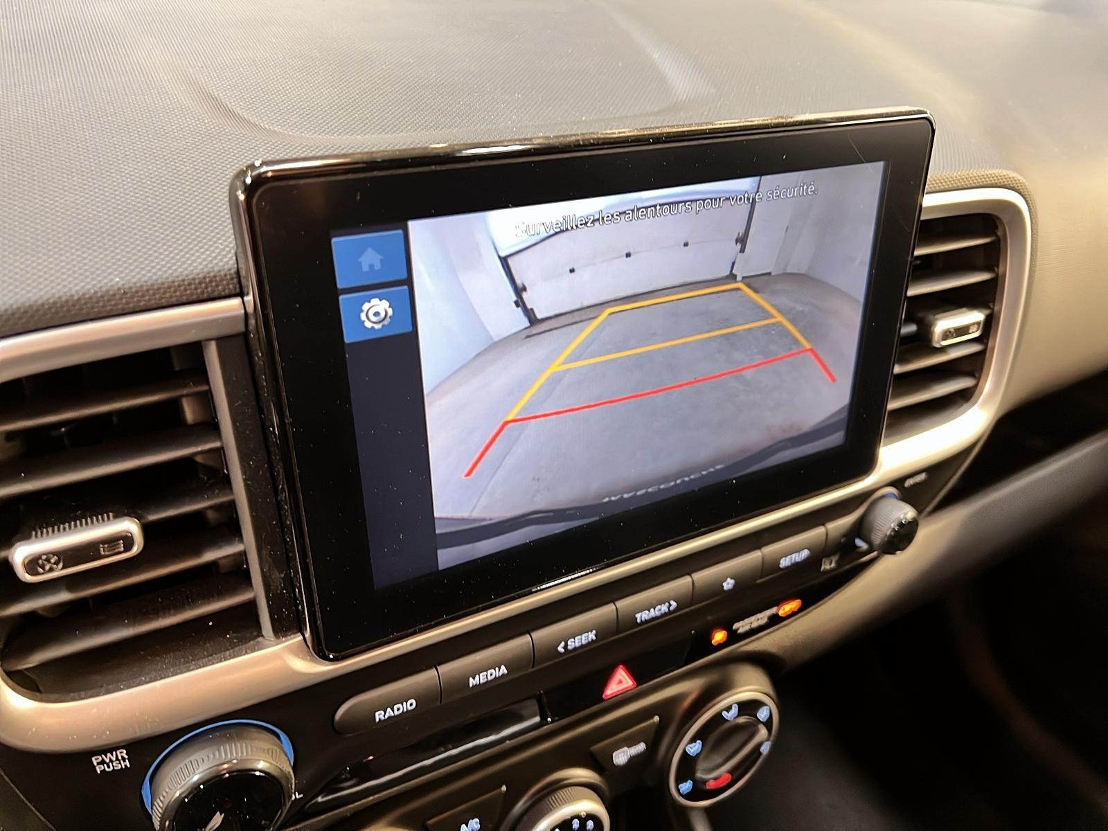 Hyundai Venue 2024 - Image #16