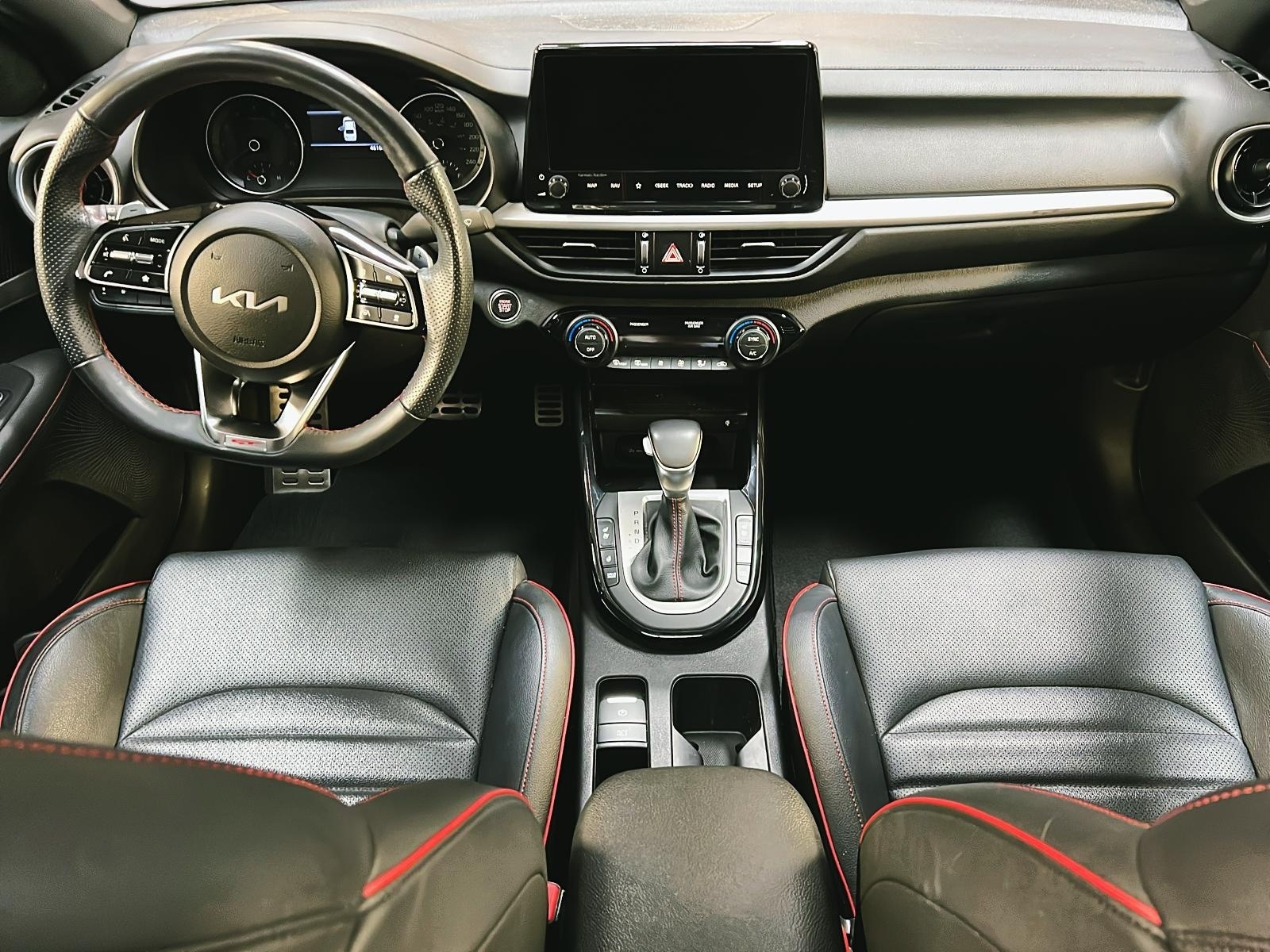 Kia Forte 2023 - Image #11