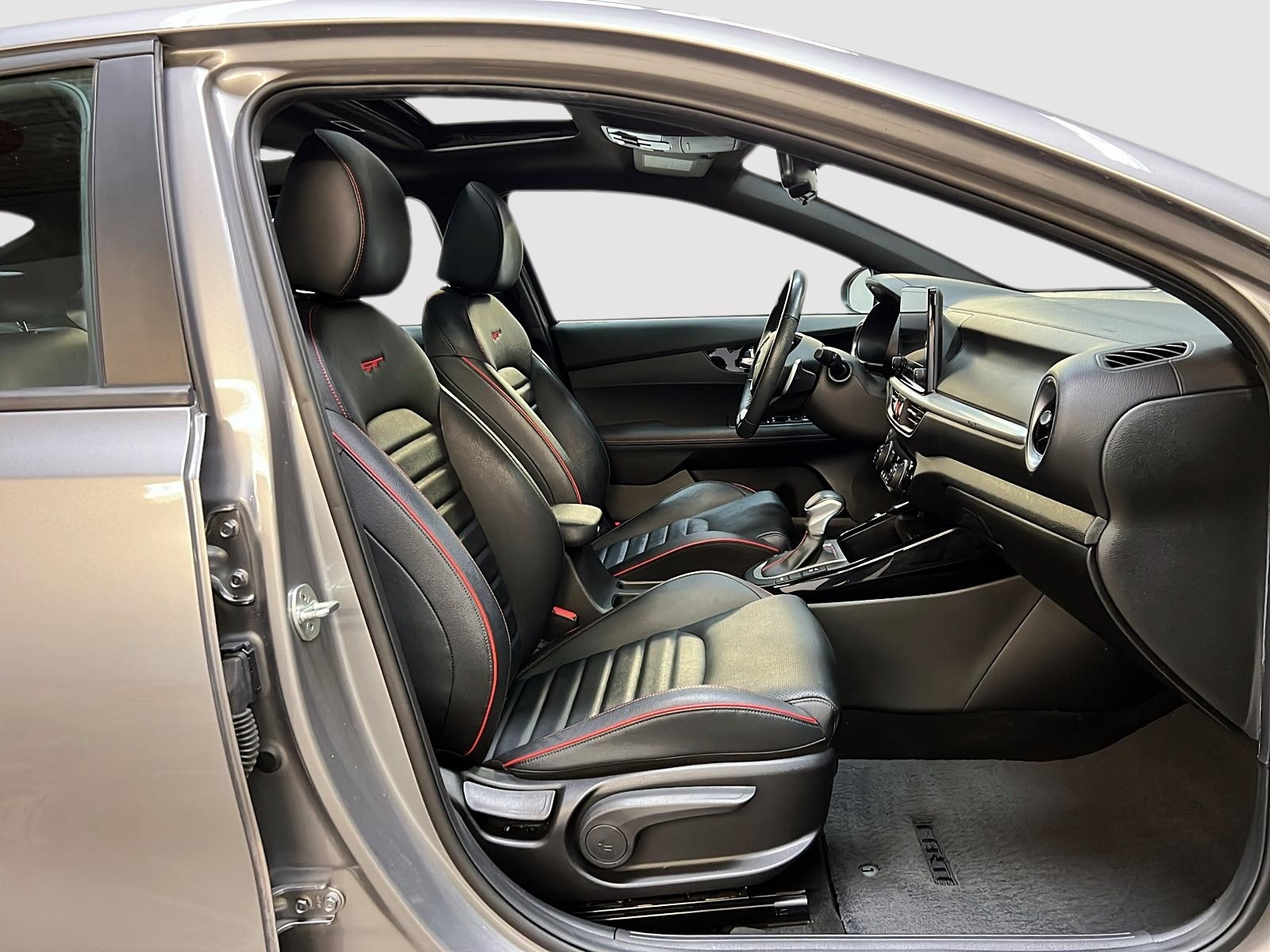 Kia Forte 2023 - Image #8