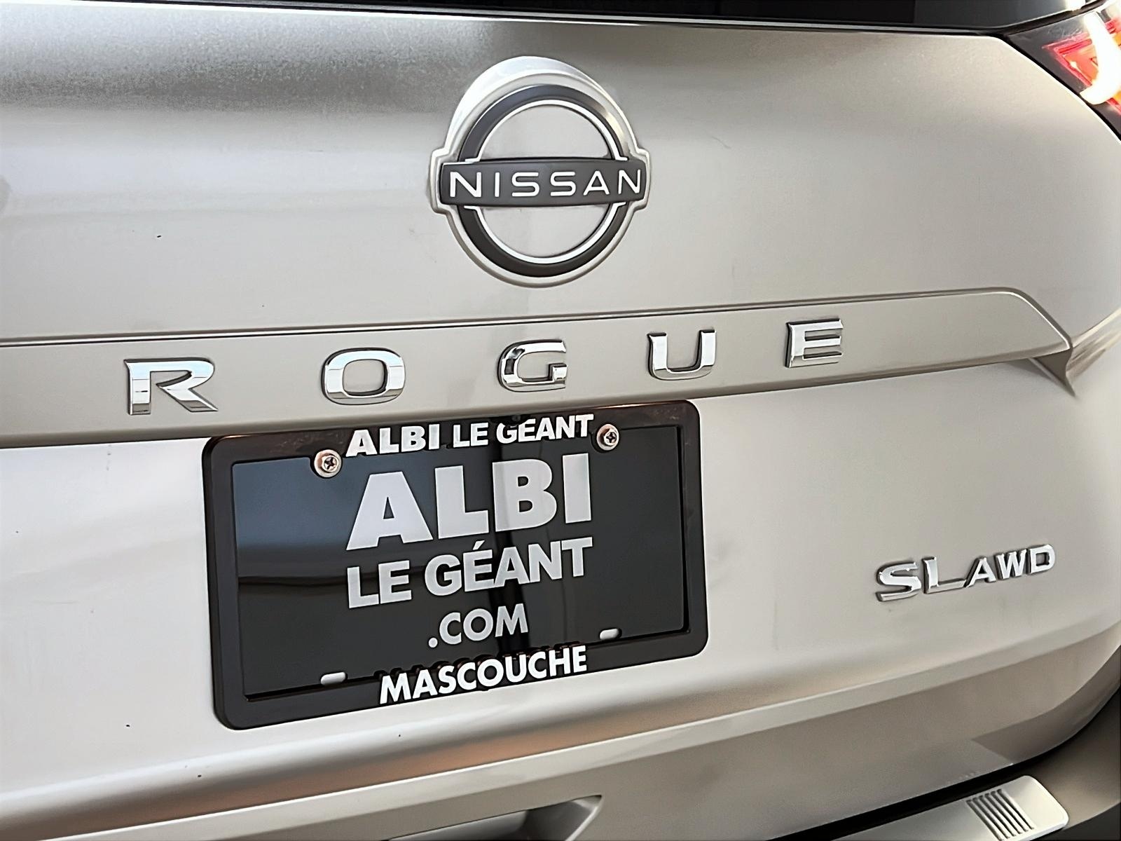 Nissan Rogue SL CUIR TOIT PANO NAV 4RM 2023 - image #29