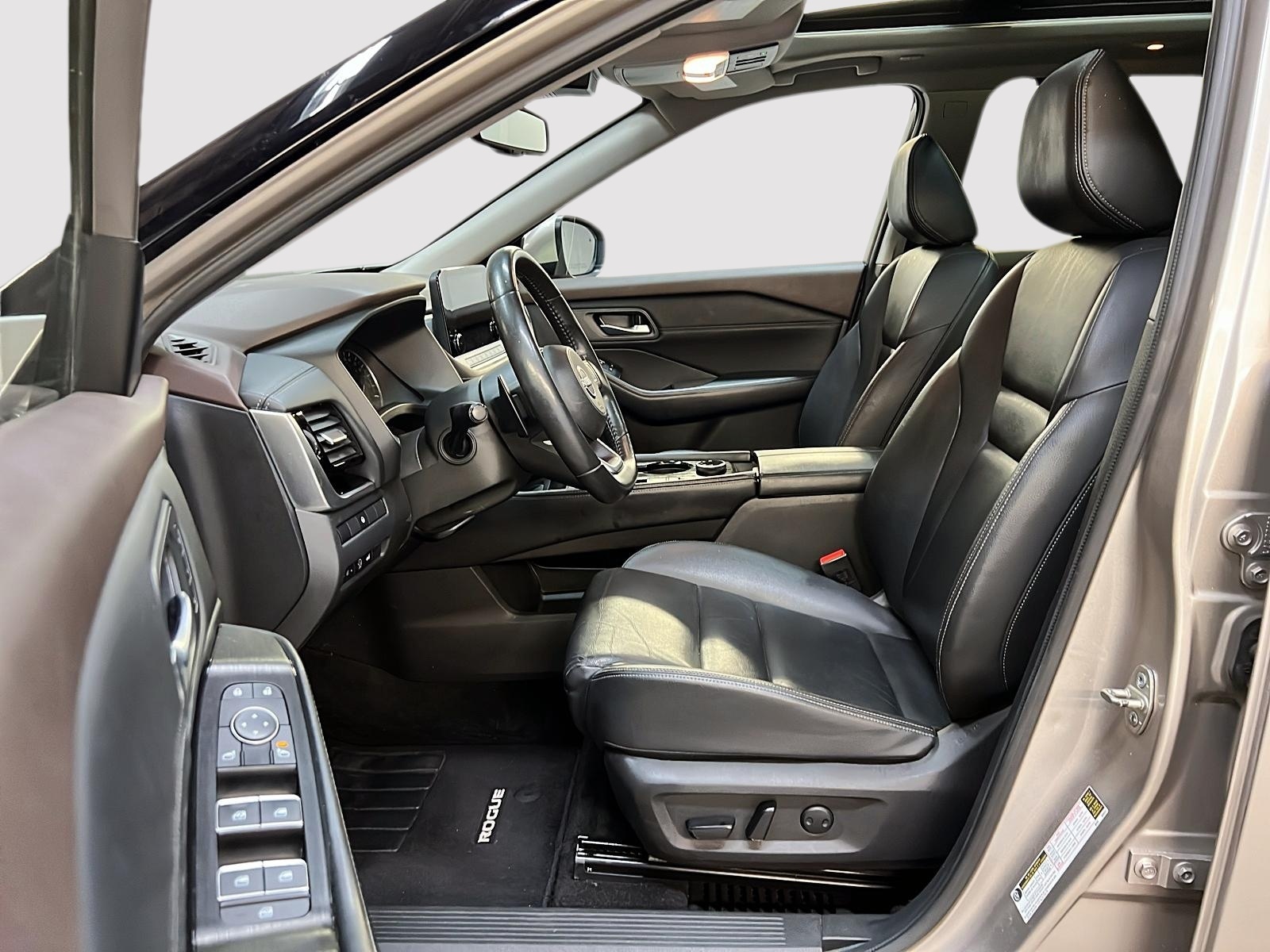 Nissan Rogue 2023 - Image #7