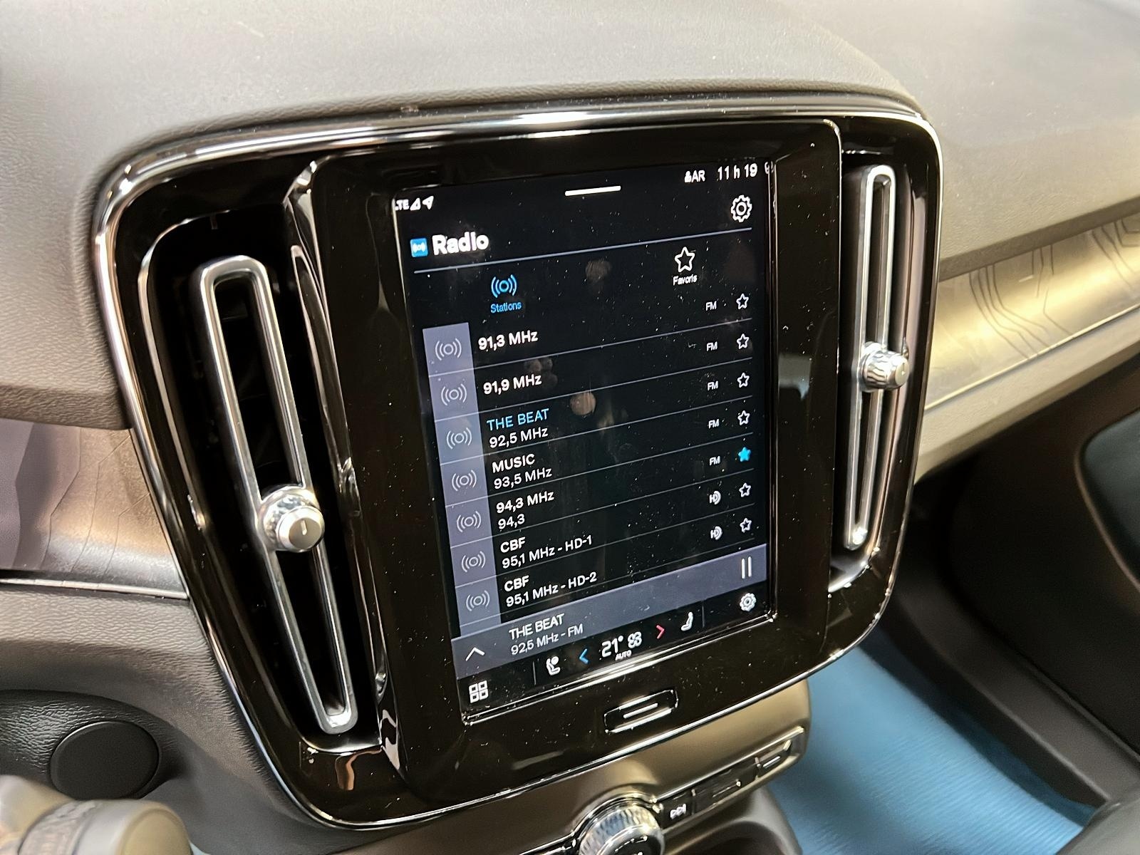 Volvo C40 TWIN RECHARGE ULTIMATE 4RM 2023 - image #17