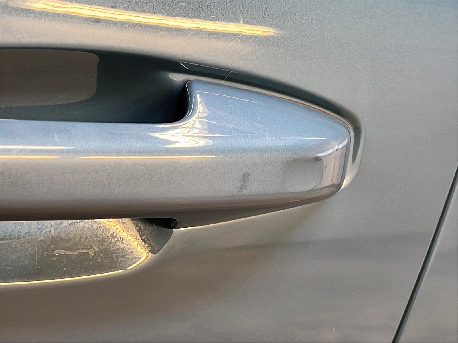 Volvo C40 2023 - Image #25