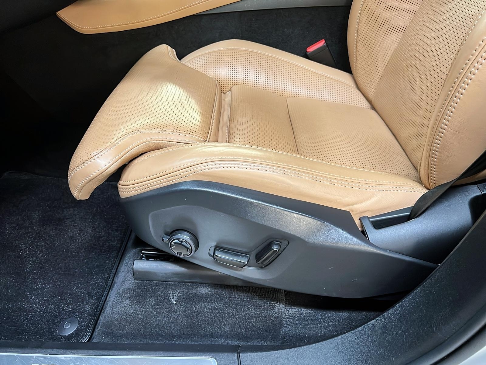 Volvo XC90 T8 RECHARGE INSCRIPTION CUIR TOIT PANO NAV 4RM 2022 - image #28
