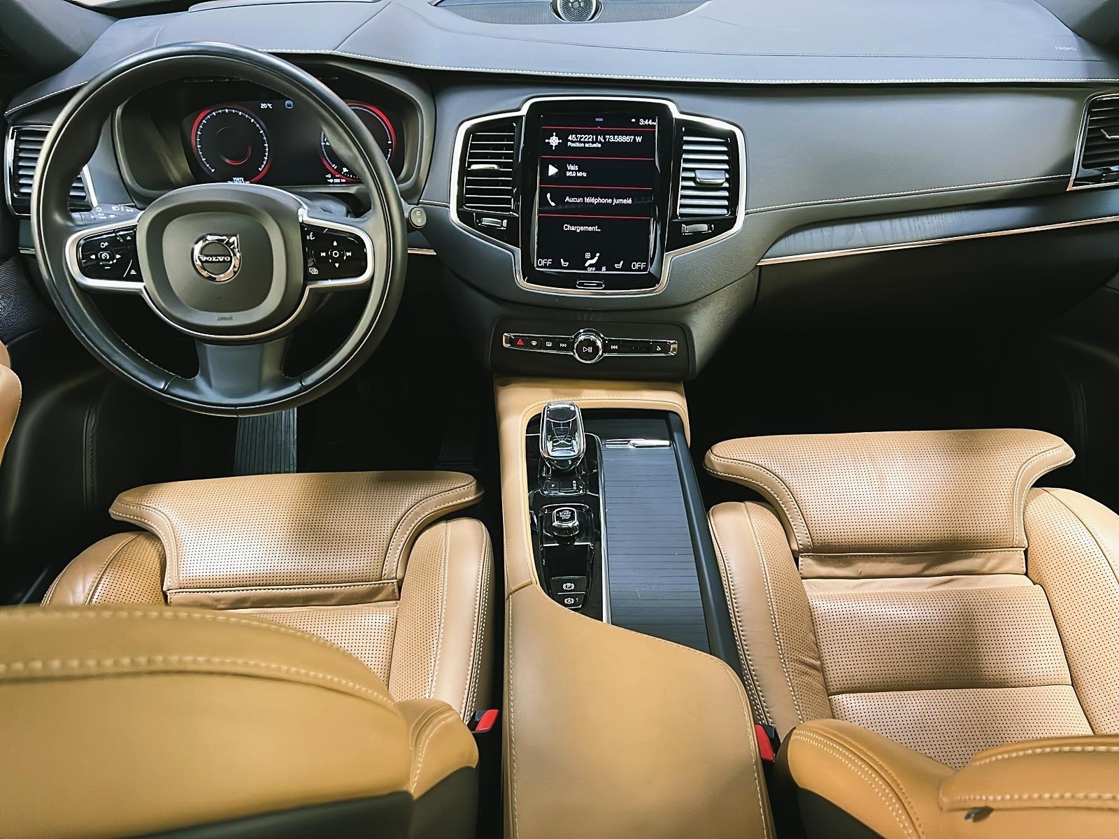 Volvo XC90 T8 RECHARGE INSCRIPTION CUIR TOIT PANO NAV 4RM 2022 - image #13