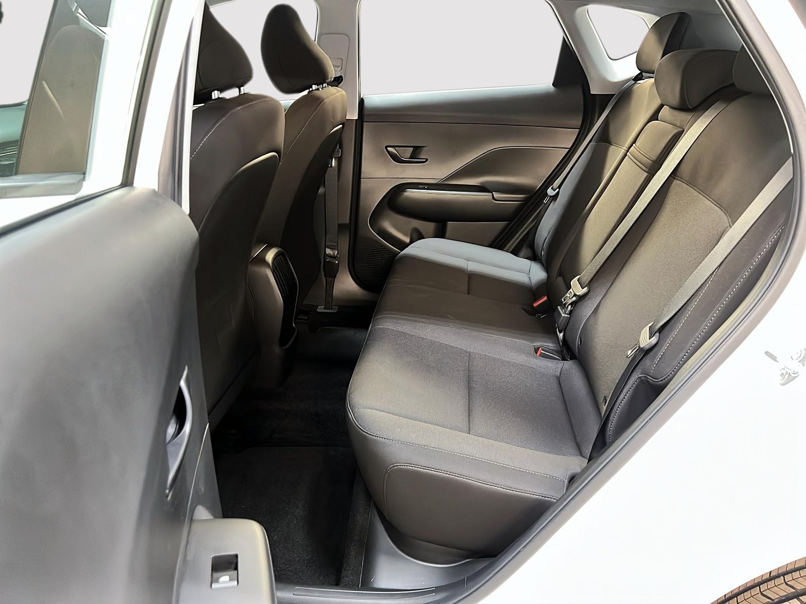 Hyundai Kona ESSENTIEL 2024 - image #9