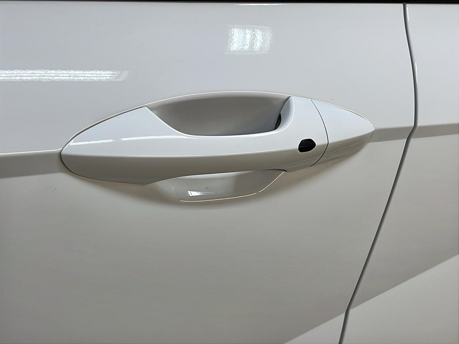 Hyundai Kona PREFERRED 4RM 2024 - image #23