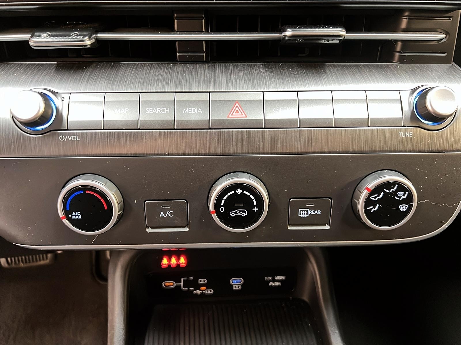 Hyundai Kona PREFERRED 4RM 2024 - image #14