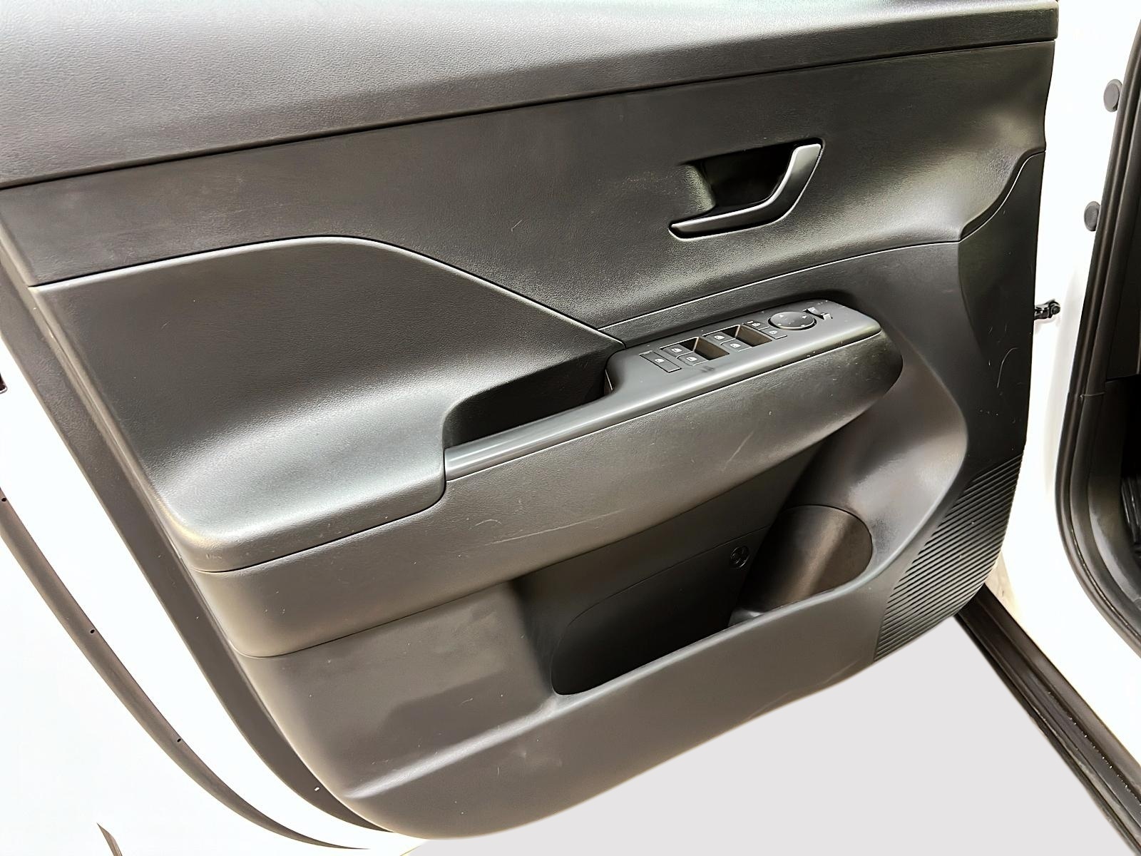 Hyundai Kona PREFERRED 4RM 2024 - image #22