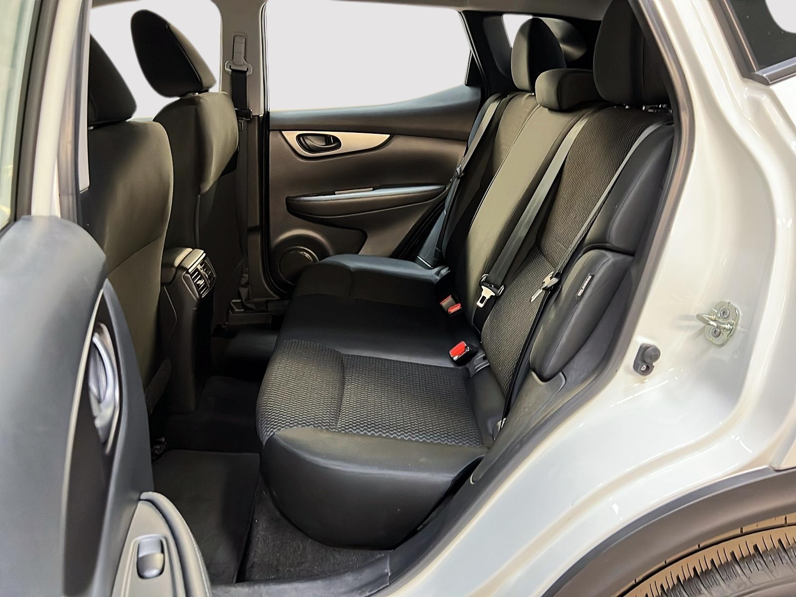 Nissan Qashqai S 2023 - image #9