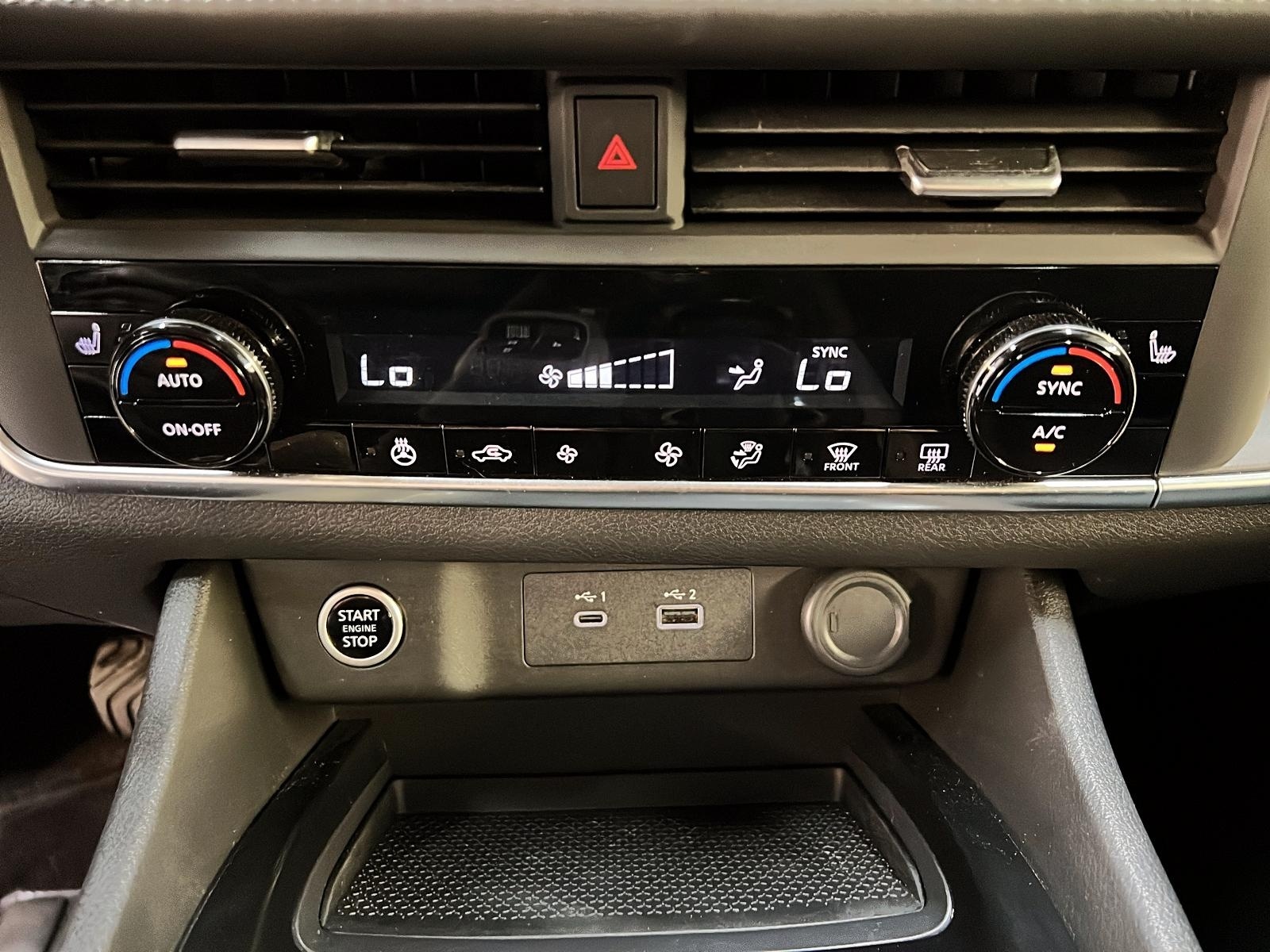 Nissan Rogue 2023 - Image #14
