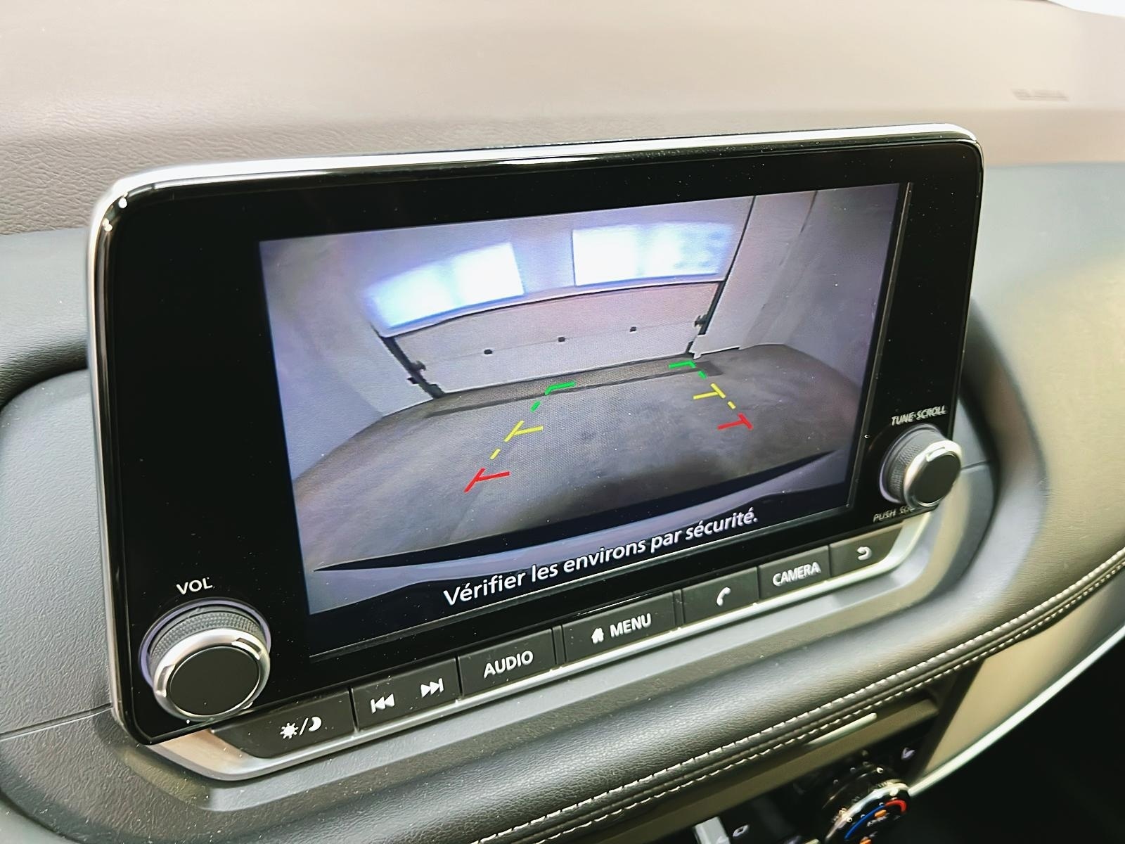 Nissan Rogue S 4RM 2023 - image #16