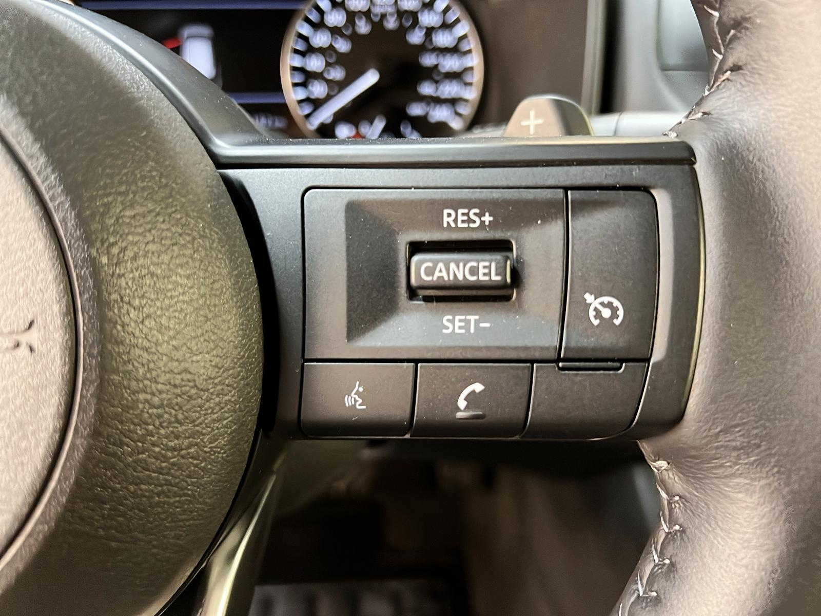 Nissan Rogue 2023 - Image #18