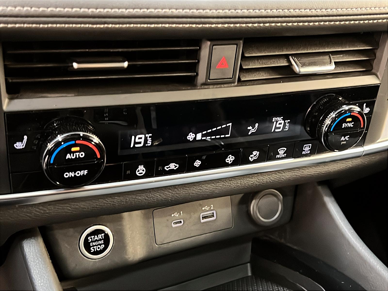 Nissan Rogue SV TOIT PANO 4RM 2023 - image #15