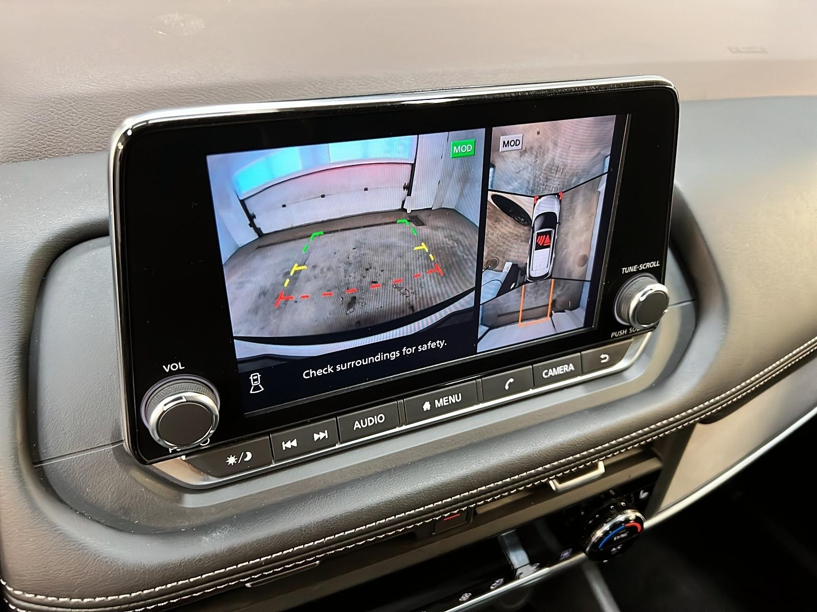 Nissan Rogue SV TOIT PANO 4RM 2023 - image #17