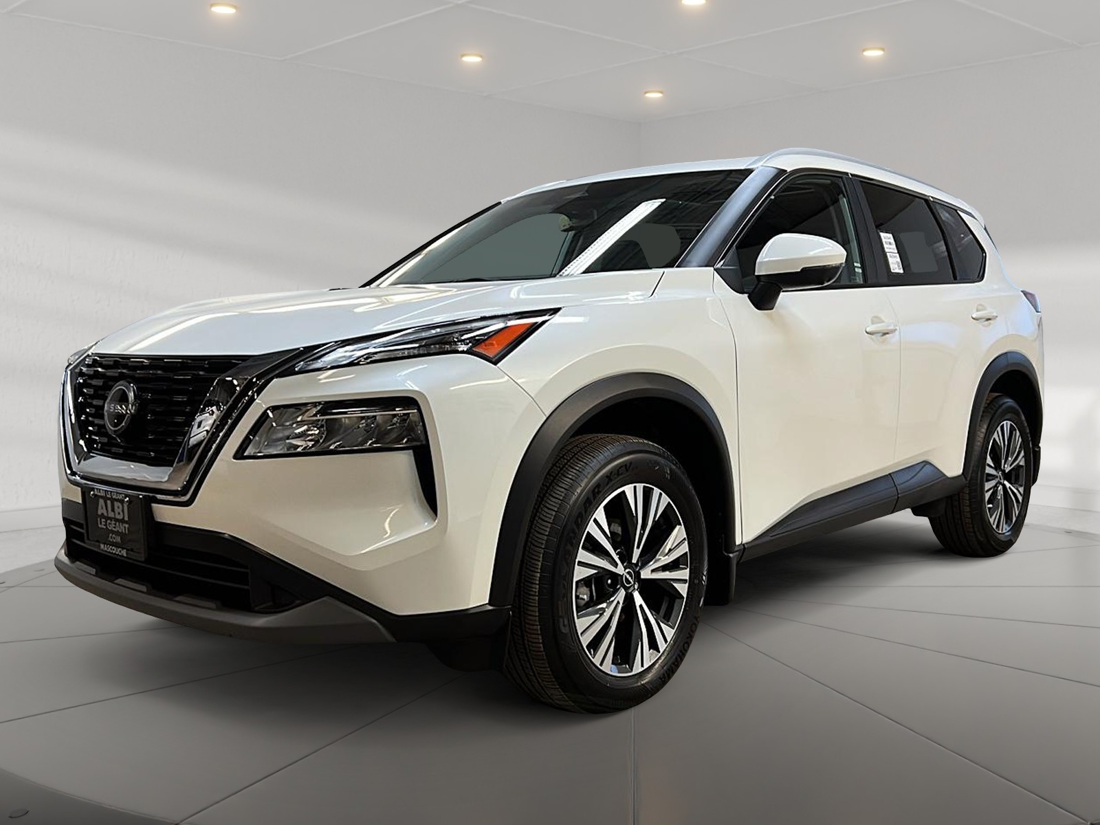 Nissan Rogue 2023 - Image #1