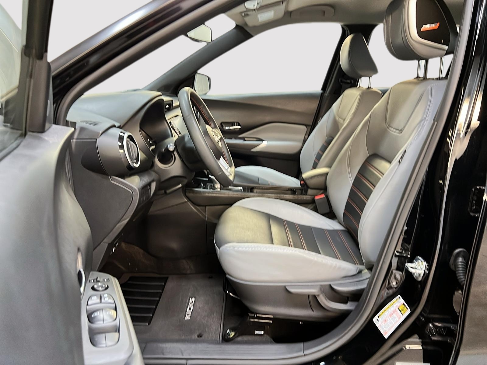 Nissan Kicks SR PREMIUM CUIR 2023 - image #7